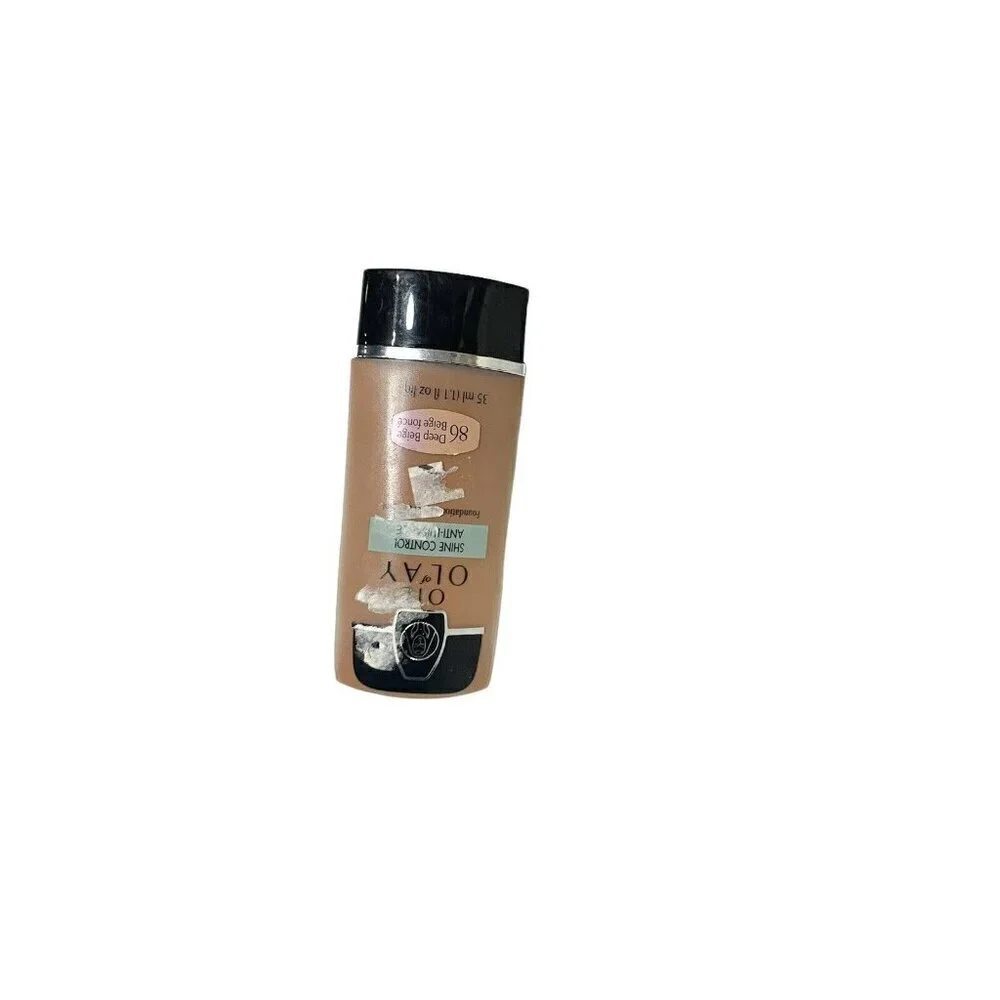 OIL OF OLAY SHINE CONTROL‎ FOUNDATION 86 DEEP BEIGE 1.1FL OZ
